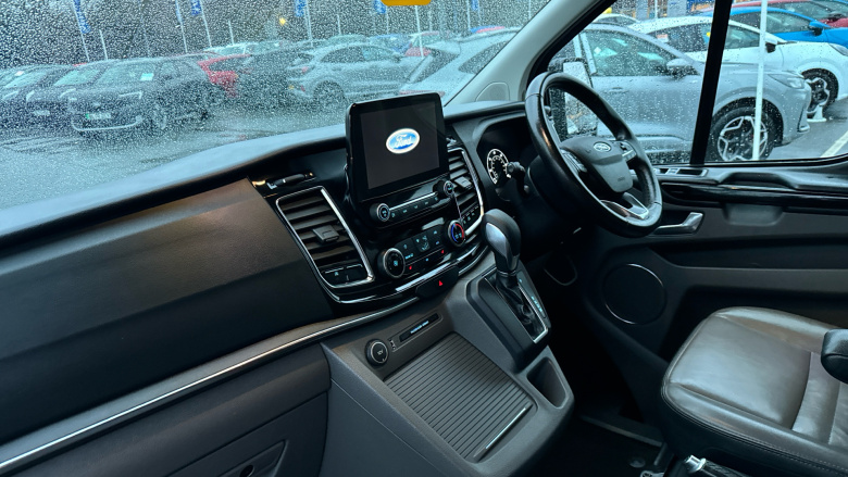 Ford Tourneo Custom Transit Custom Tourneo L2 Diesel Fwd 2.0 EcoBlue 185ps L/R 8 Seat Titanium X Auto